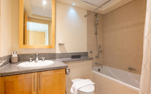 Lux BnB Greens & Views Lake View