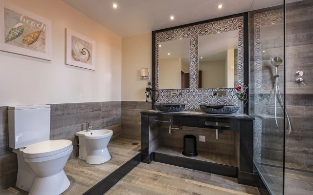 Villas D. Dinis Charming Residence - Adults Only