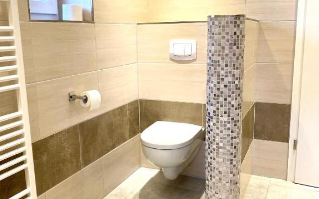 Schöne Ferienwohnung mit großem Garten