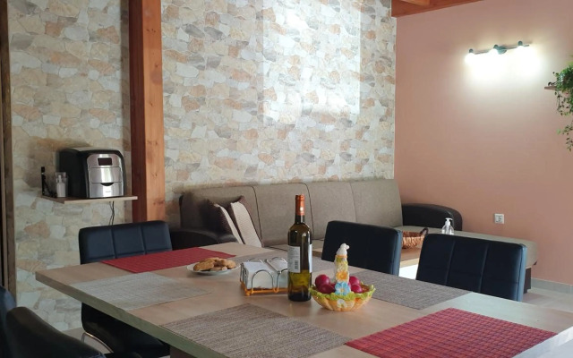 Stergios Villa