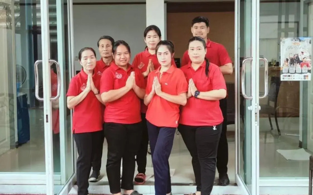 Khunyuw Hotel