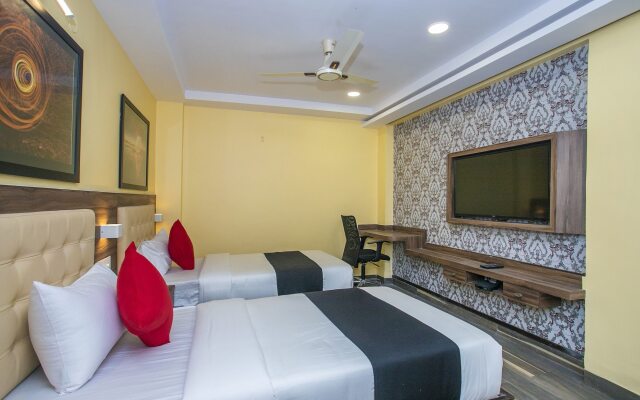 Capital O 18788 Phoenix Hotel & Resort