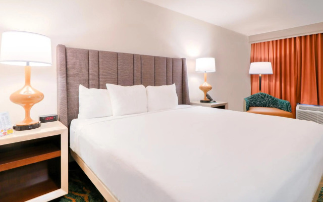 Quality Inn Near the Island Pigeon Forge