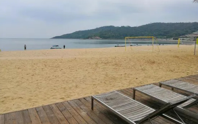 Sijifeng Holiday Apartment Hotel (Huizhou Xiaojingwan)