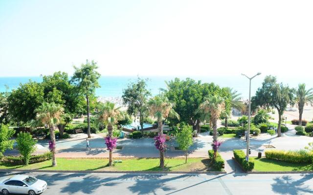 Kleopatra Beach Yildiz Hotel