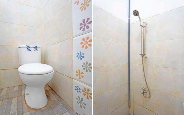 OYO Life 91670 Mannsur Homestay Syariah