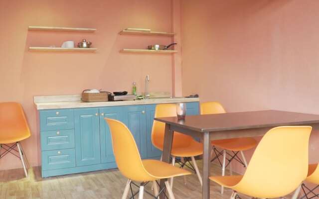 No 10 Homestay