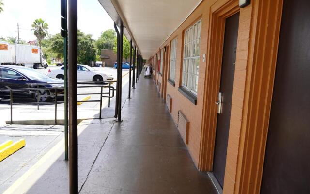 Econo Lodge