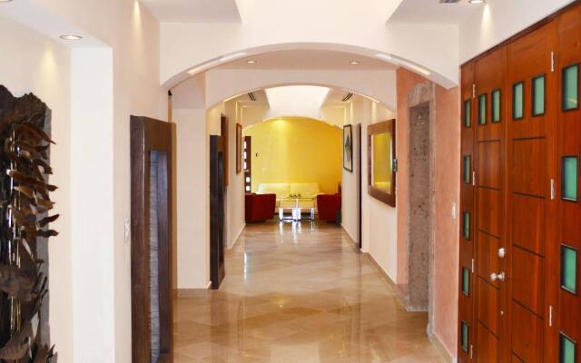 Villas de Cortez Penthouse