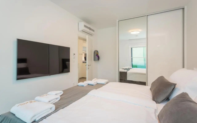 PS Apartments