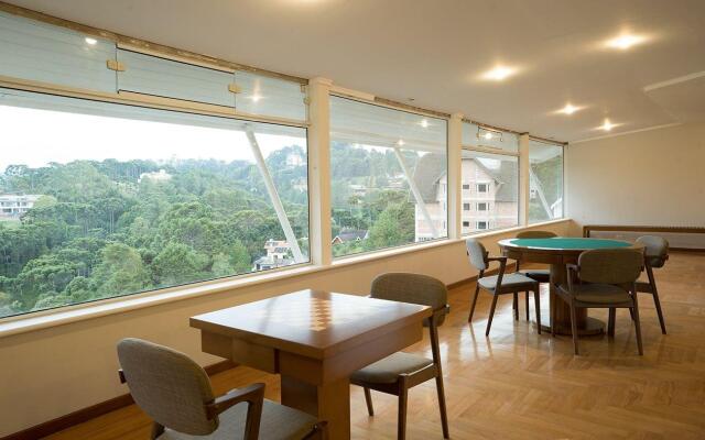 Apto Capivari com terraço e churrasqueira LVR008