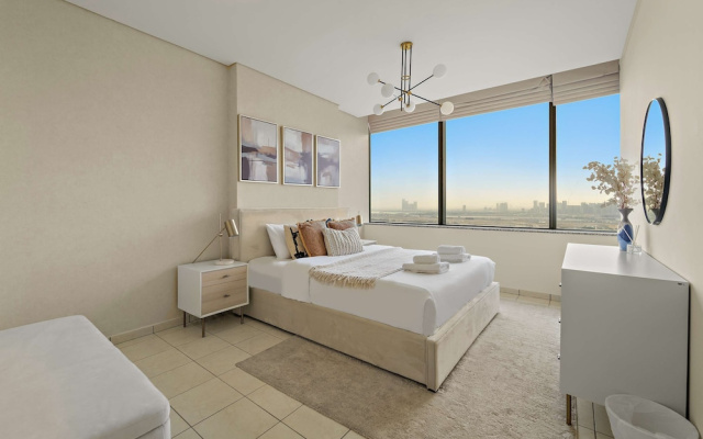Silkhaus Expansive 2bdr in Sky Gardens Difc