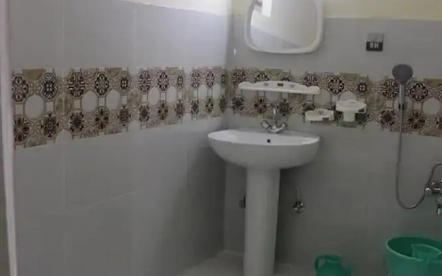 Hotel Red Sun And Restaurant