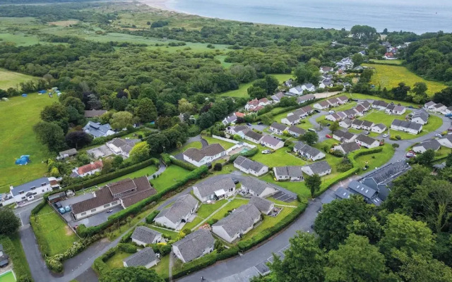 Bayview 3 - 2 Bedroom - Bayview Oxwich