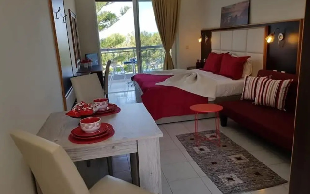 George Beach Studios & Villas