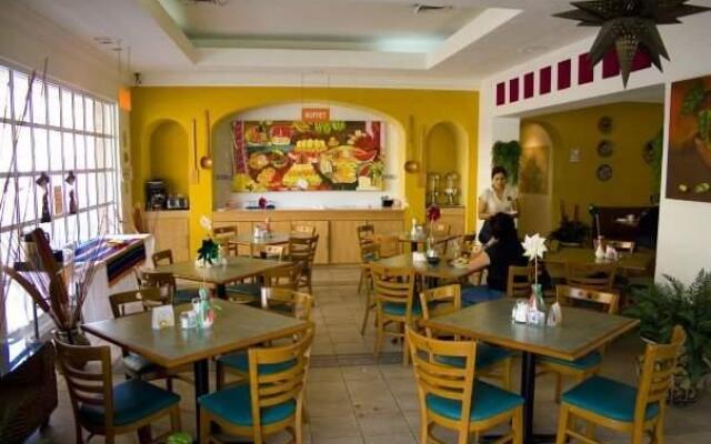 Hotel Hacienda Monterey