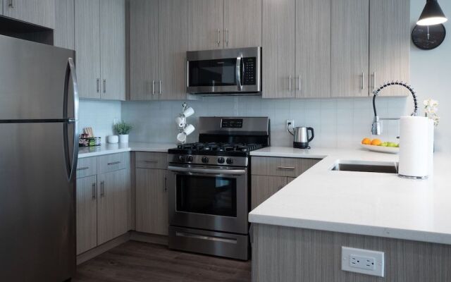 Luxury Furnished Apartments by Hyatus at Amistad Park