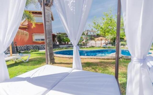 Cubo's Villa Sonia