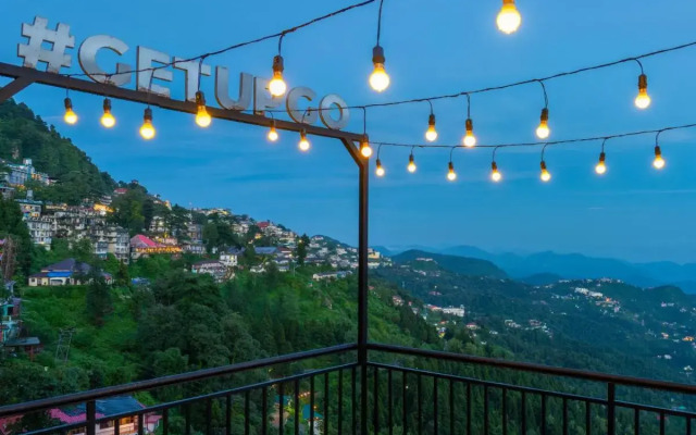 The Hosteller Mussoorie, Mall Road