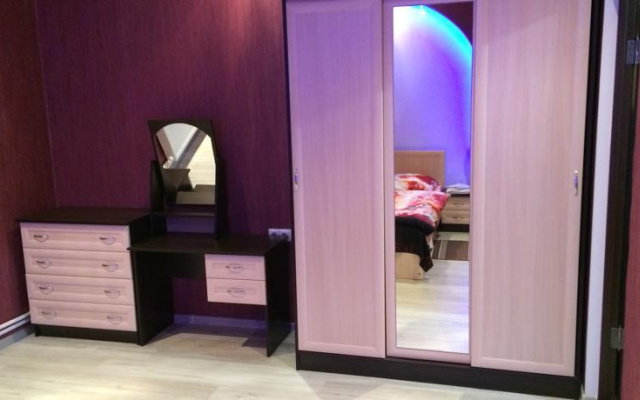 Отель Crystal Deluxe Hotel