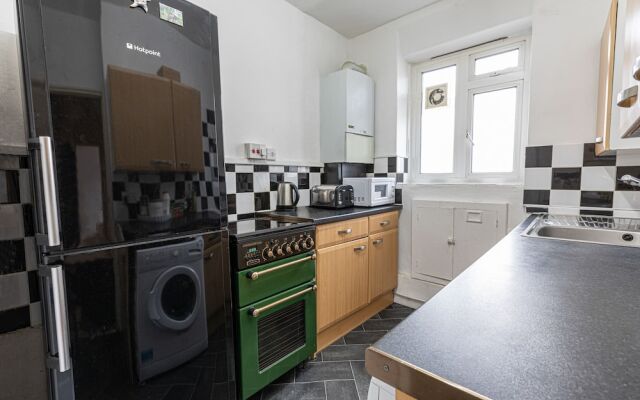 Tower Bridge Accommodation - 5