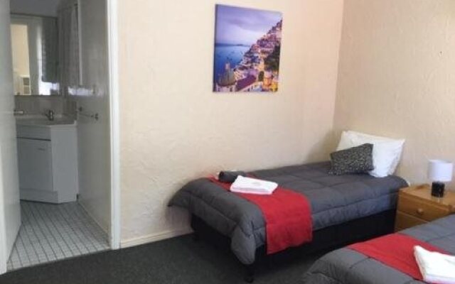 Village Motor Inn