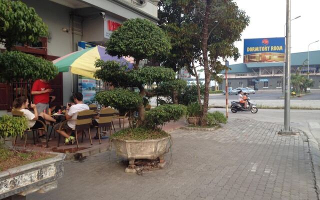 Viet Nhat Hotel - Hostel