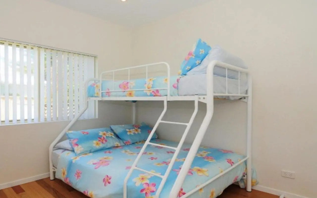 Pacific Views - direct access onto Culburra Beach