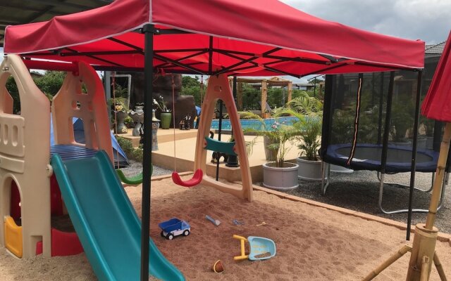 SB Holiday Resort