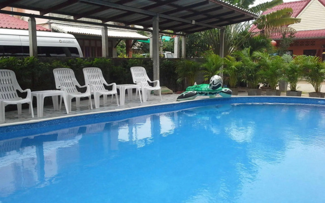 OYO 609 Lanta Dream House Apartment