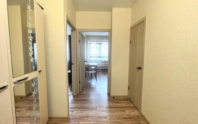 Ростов Посуточно на улице Андреева 8