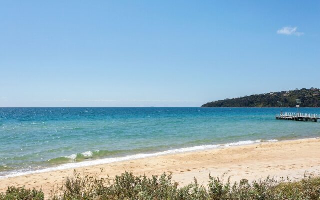 DROMANA Walk to Beach & Shops. Table Tennis + Netflix