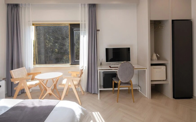 Denbasta Forest Hotel