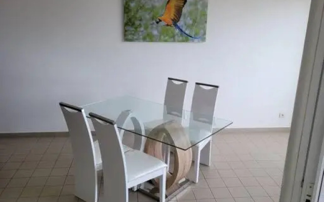 Hello Guyane (7), Grand Appartement Prestigieux F3