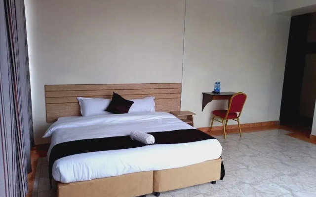 Nairobi Fahari Tripple Suites