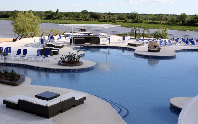 Yacht & Golf Club Paraguayo, a Tribute Portfolio Resort