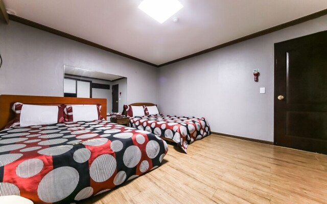 Daejeon Yuseong Hotel 141