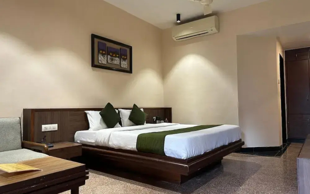 Hotel Mount Regency