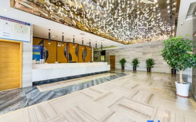 Sanyuan Hotel (Zixing Dongjiang Lake)