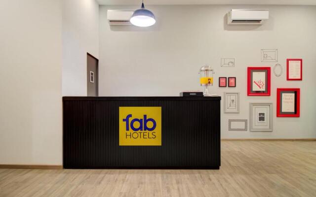 FabHotel Alpha Center