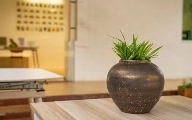 6611 Seaview Hotel (Weizhou Island Dishui Branch)