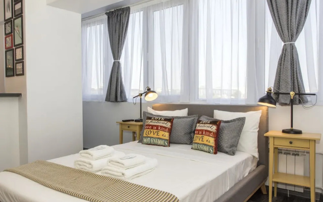 Studio L by MRG Apartments