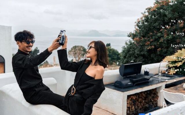 Rousseau homestay in Fuxian Lake