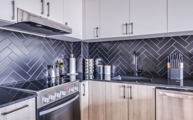 Appartement Luxe | Incredible Sunset View - Pool - Parking - Near Old Québec