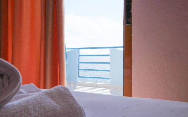 Blue Bay Hotel