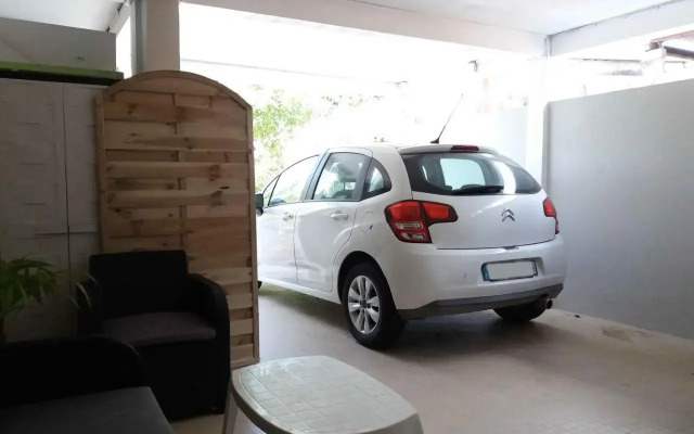 Agréable F2, jardin, garage, fibre, clim ch