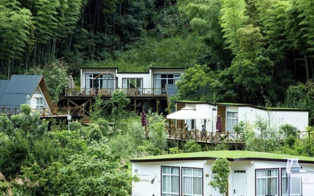 Nanchang Scenery Retreats