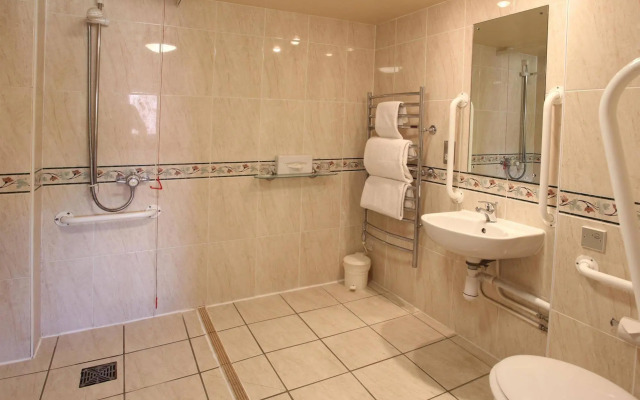 Delta Hotels by Marriott Colchester