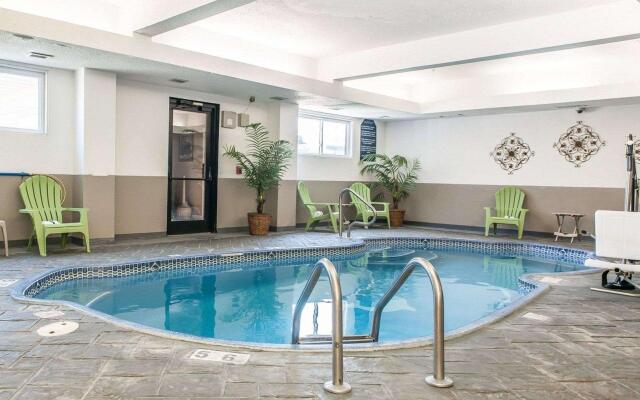 Comfort Inn Madison near Clifty Falls