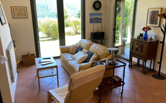 St Maurice Smile Lake View Apartment With Pool